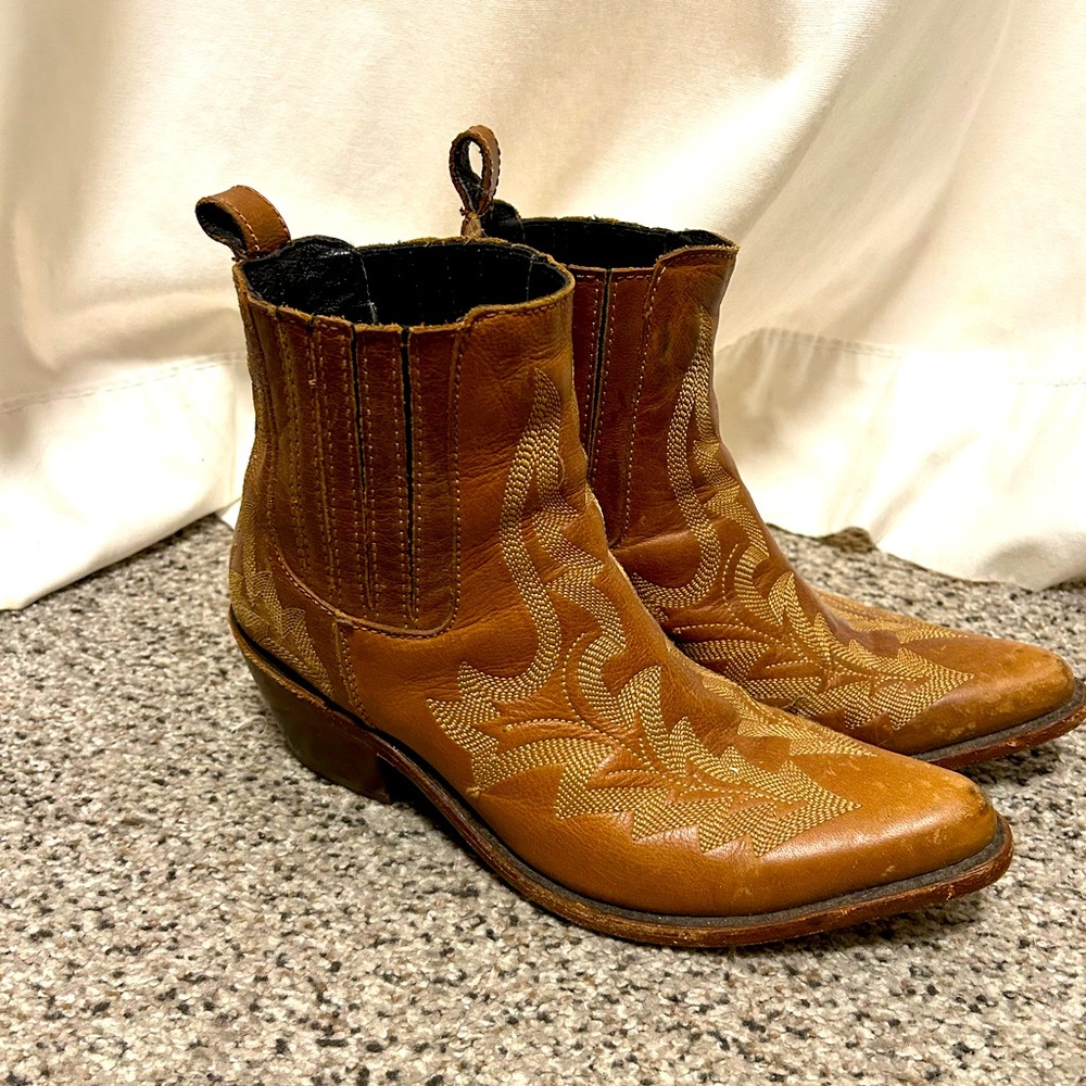 CABORCA SILVER BY LIBERTY BLACK WOMEN'S SIMONE WESTERN BOOTIES - MEDIUM TOE; 9.5